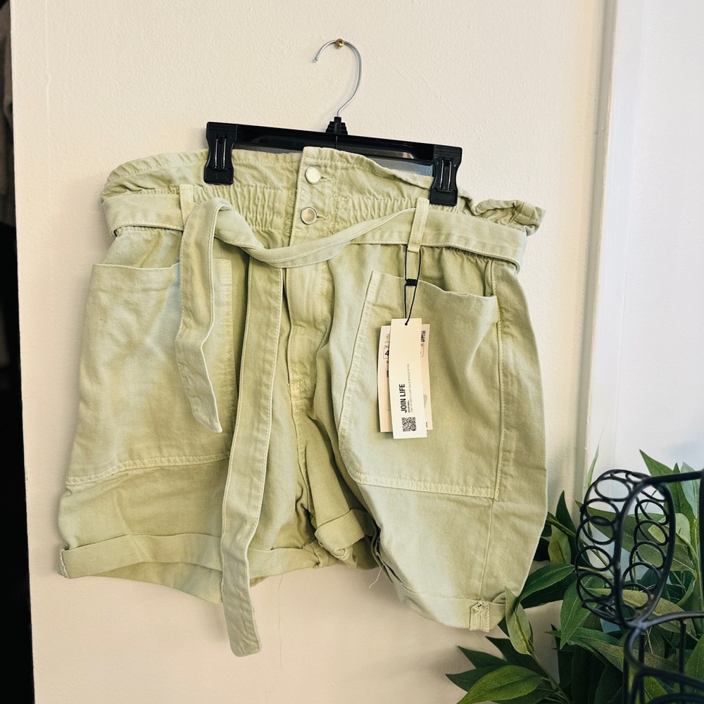 ZARA Paperbag shorts